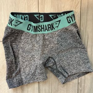 GYMSHARK Bike Shorts (SMALL)